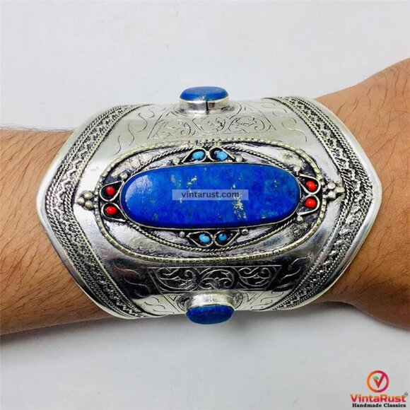 Single Kuchi Lapis Lazuli Cuff Bracelet: Vintage Tribal Boho Jewelry - Picture 12 of 13
